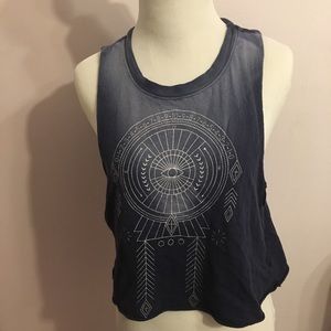 Sleeveless Cropped Muscle Tee